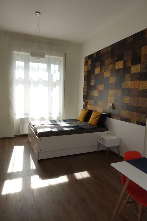 Frank & Fang Apartments Mk7 Budapest Exteriör bild