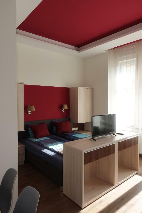 Frank & Fang Apartments Mk7 Budapest Exteriör bild