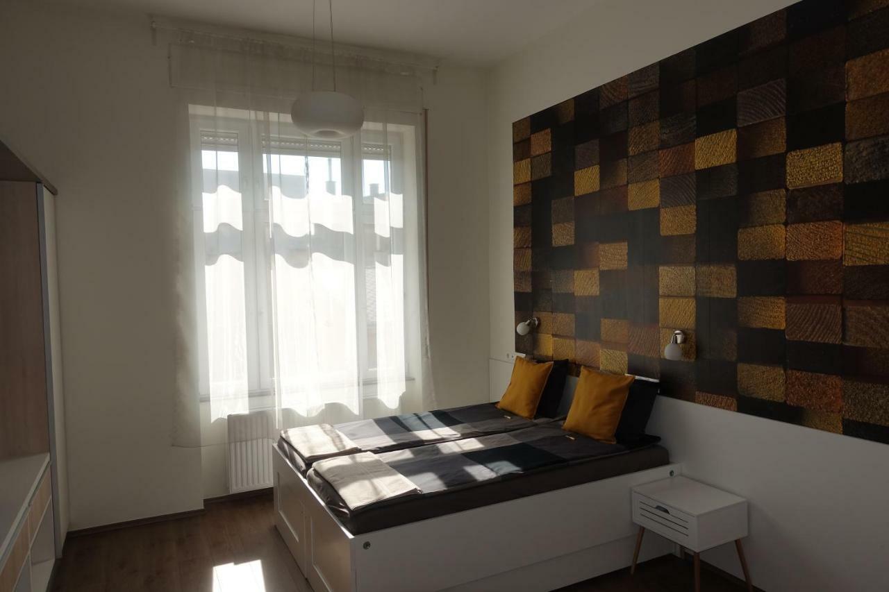 Frank & Fang Apartments Mk7 Budapest Exteriör bild