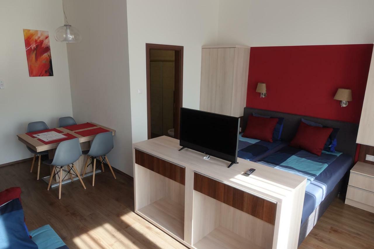 Frank & Fang Apartments Mk7 Budapest Exteriör bild