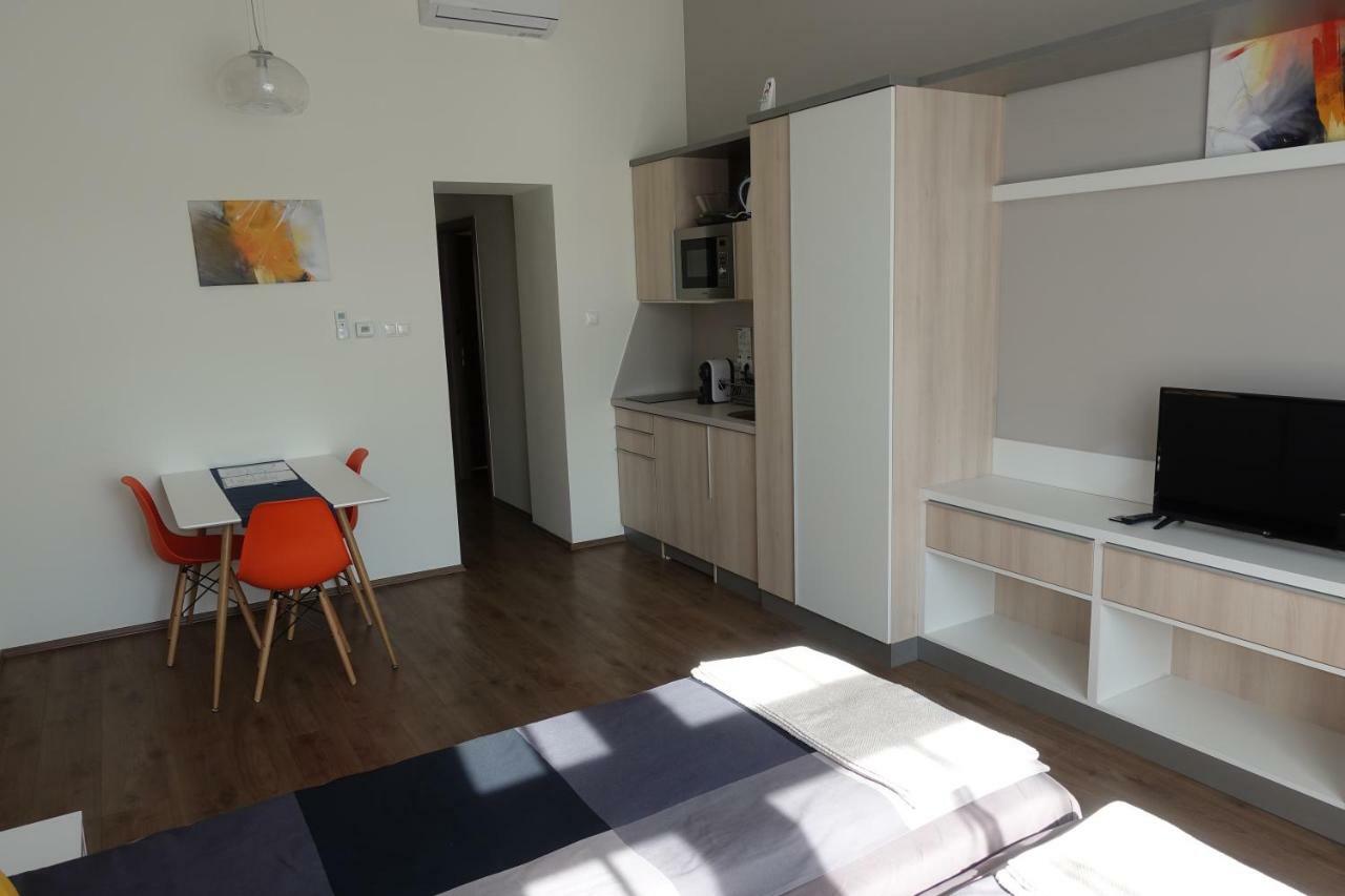 Frank & Fang Apartments Mk7 Budapest Exteriör bild